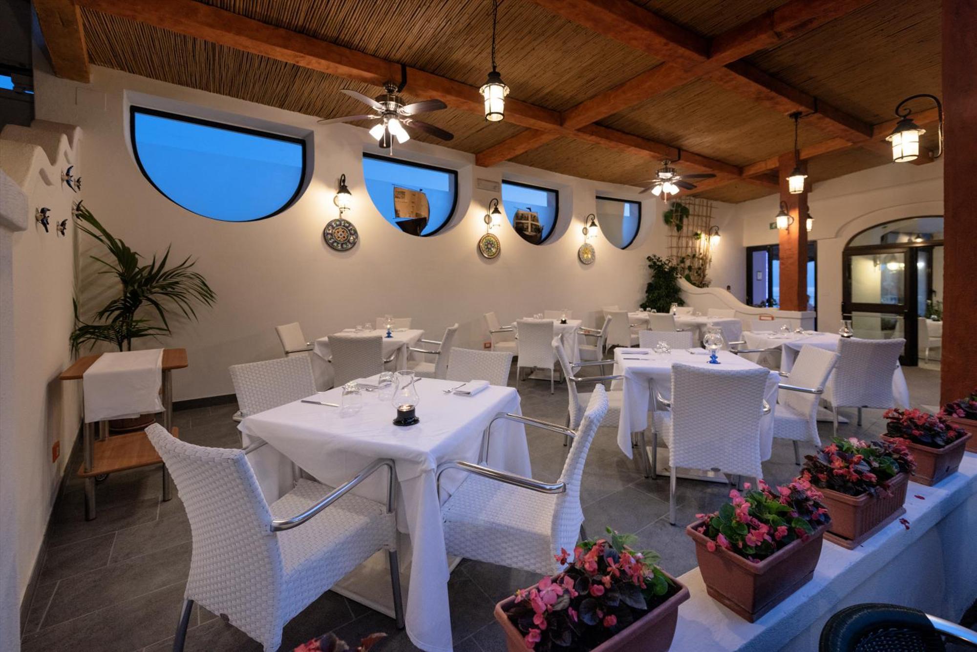 Hotel Villa Sirena Sant'Angelo  Kültér fotó