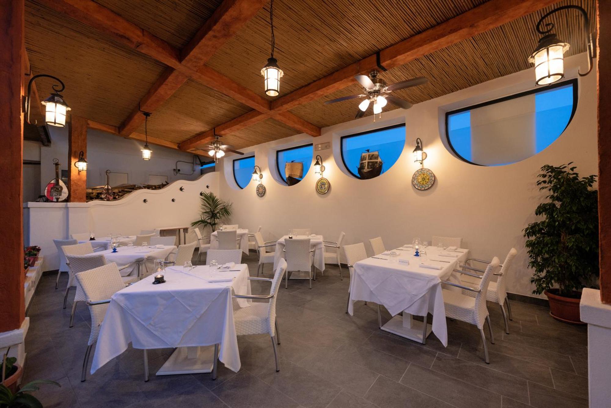 Hotel Villa Sirena Sant'Angelo  Kültér fotó