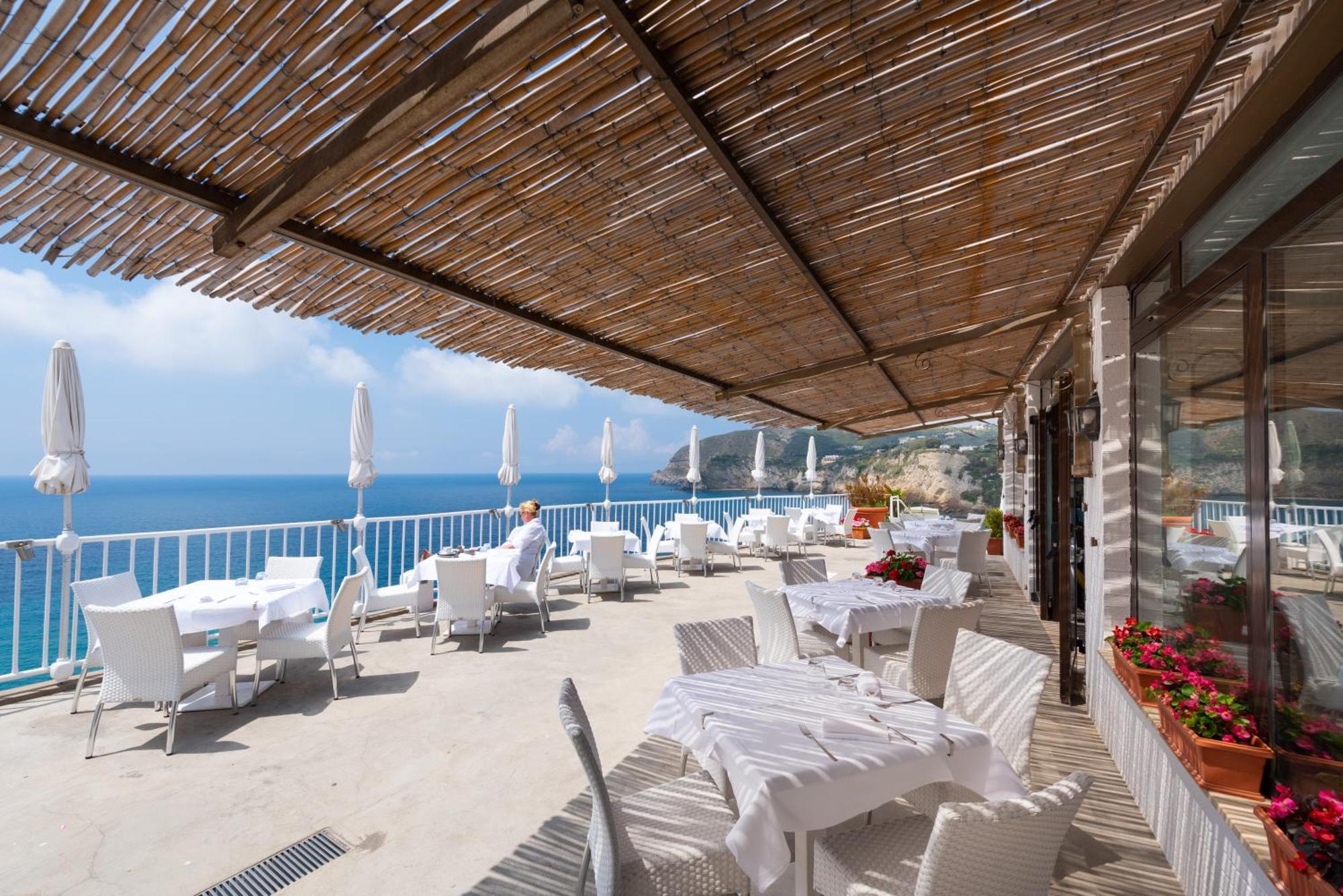 Hotel Villa Sirena Sant'Angelo  Kültér fotó
